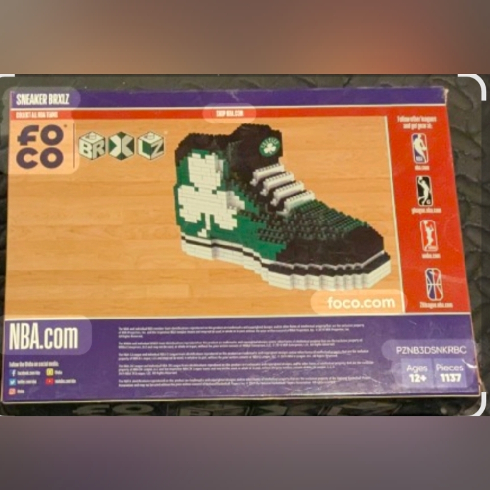 BRXLZ Sneaker Building Set - Boston Celtics
